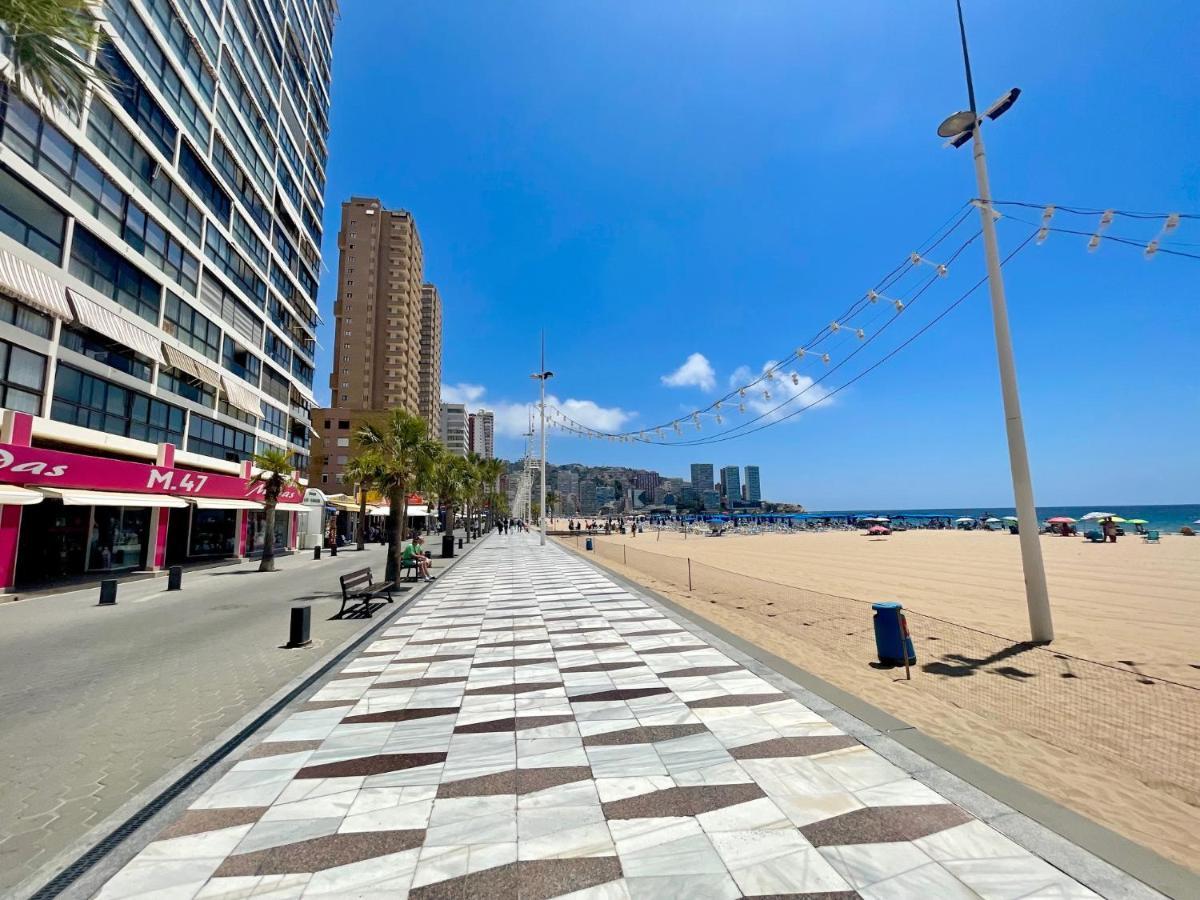 Gemelos 1 Modern Seaviews Benidorm Bagian luar foto